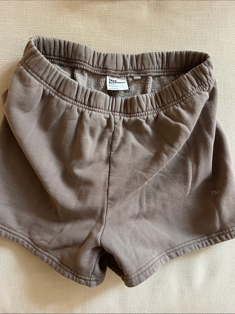 Aritzia TNA Fleece Sweat Shorts Size M